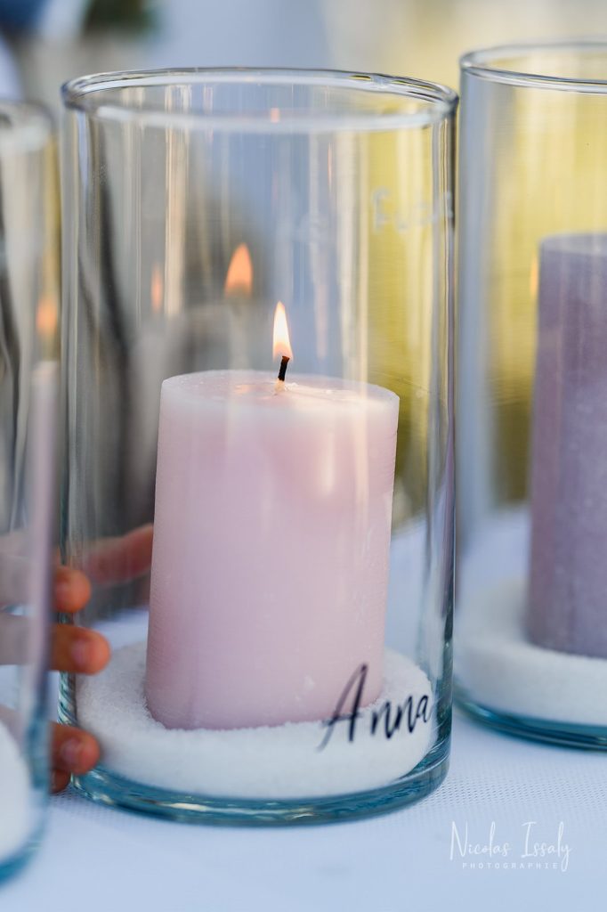 Décoration lors d'une cérémonie laïque, à Toulouse en Occitanie lors du rituel des bougies